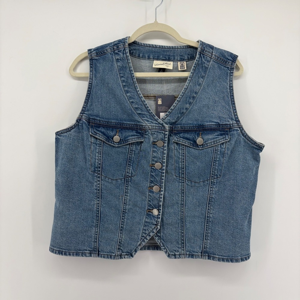 Universal Thread XL Blue Denim Vest Button Front V-Neck Medium Wash Stretch